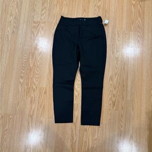 Old Navy Women's Black Straight Leg Pants